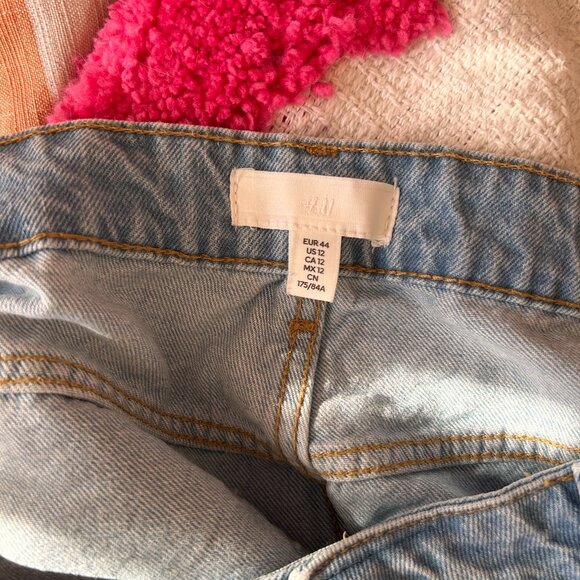 H&M jean bleu pâle coupe droite / H&M light wash straight-leg jeans - Picture 1 of 3